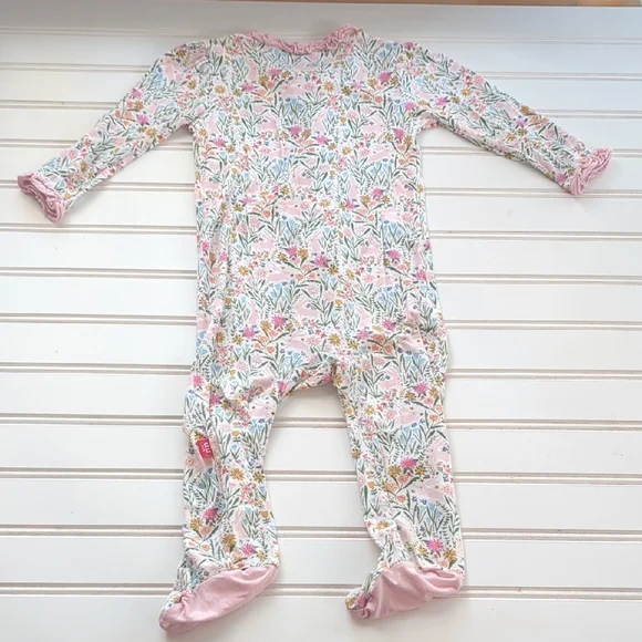 Magnetic Me Pink Floral Bunny Kids Footie - Picture 4 of 5